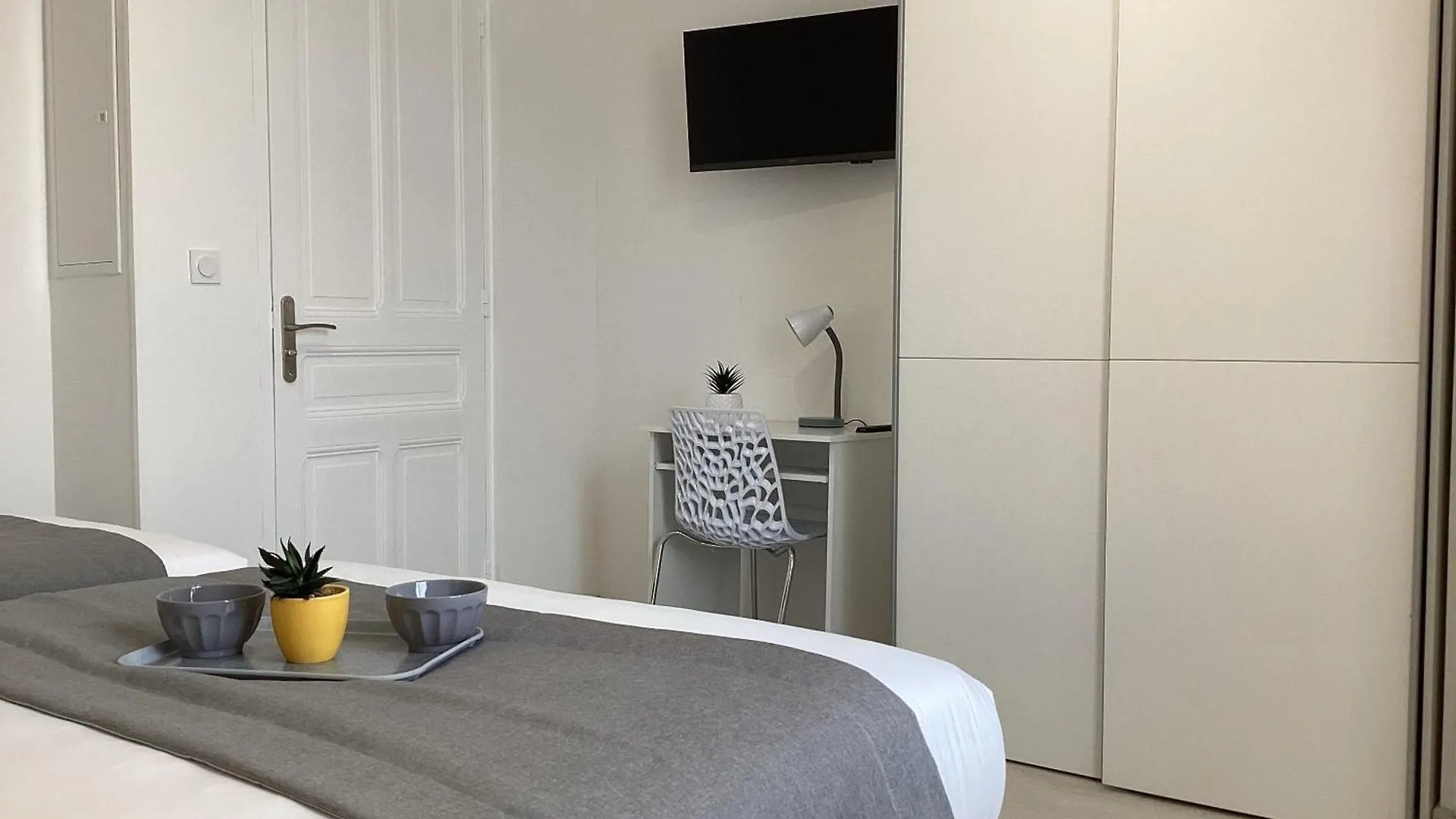 Appartement Altea 85 M2 Climatise Parking Proche Sanctuaires 루르드 아파트